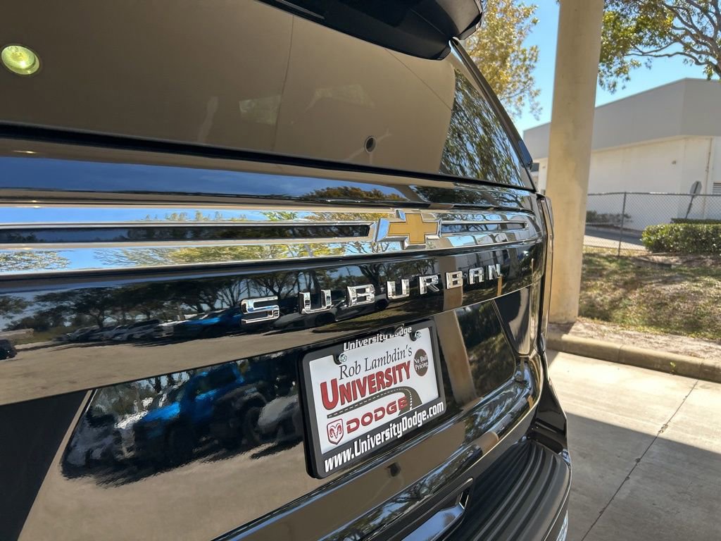 Used 2023 Chevrolet Suburban LS image 17