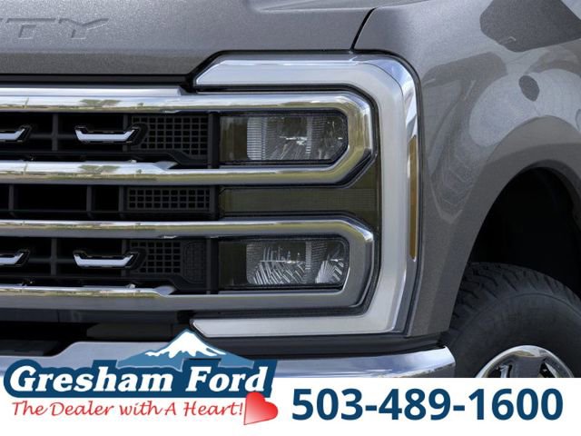 New 2026 Ford F350 Lariat w/ Chrome Package image 21