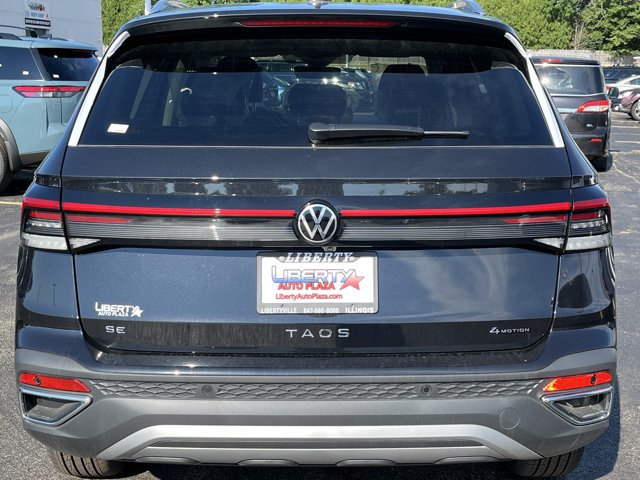New 2026 Volkswagen Taos SE AWD/4WD image 9