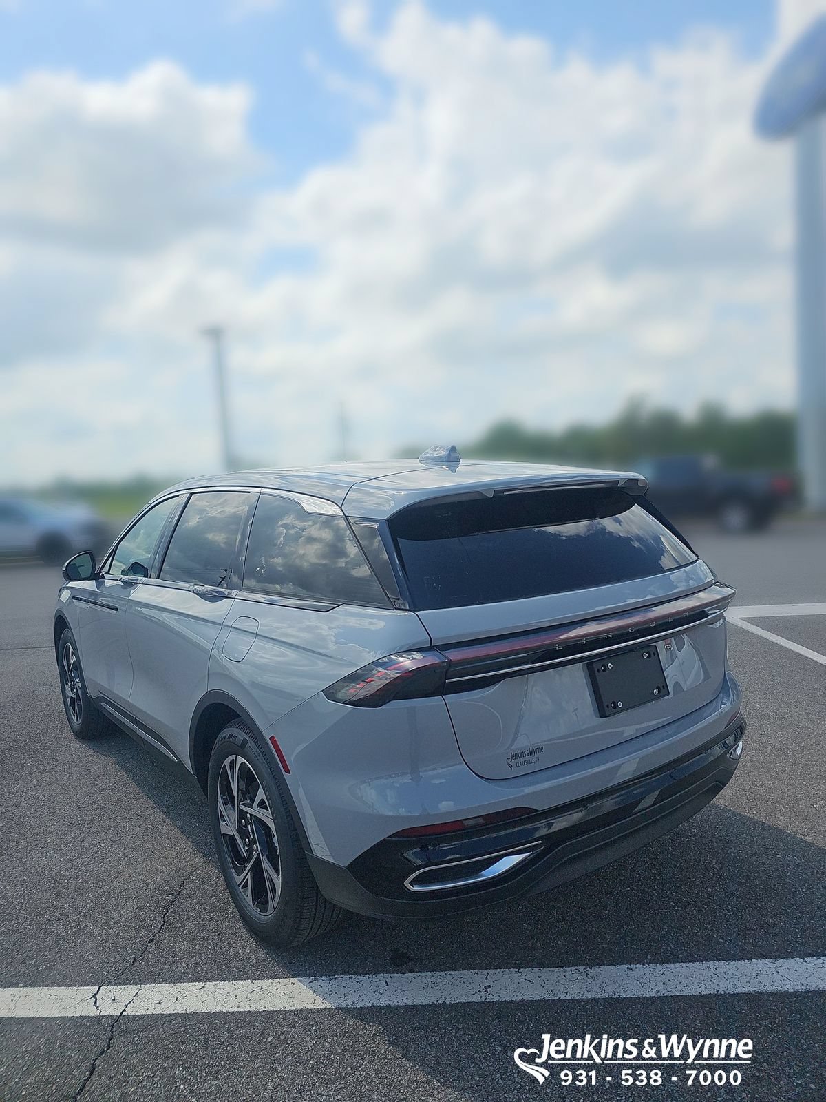 New 2026 Lincoln Nautilus Premier AWD/4WD image 2