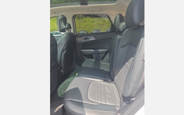 Used 2024 Kia Sportage SX AWD/4WD image 13