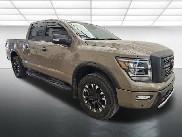 Used 2023 Nissan Titan PRO-4X w/ Pro-4x Convenience Package image 8