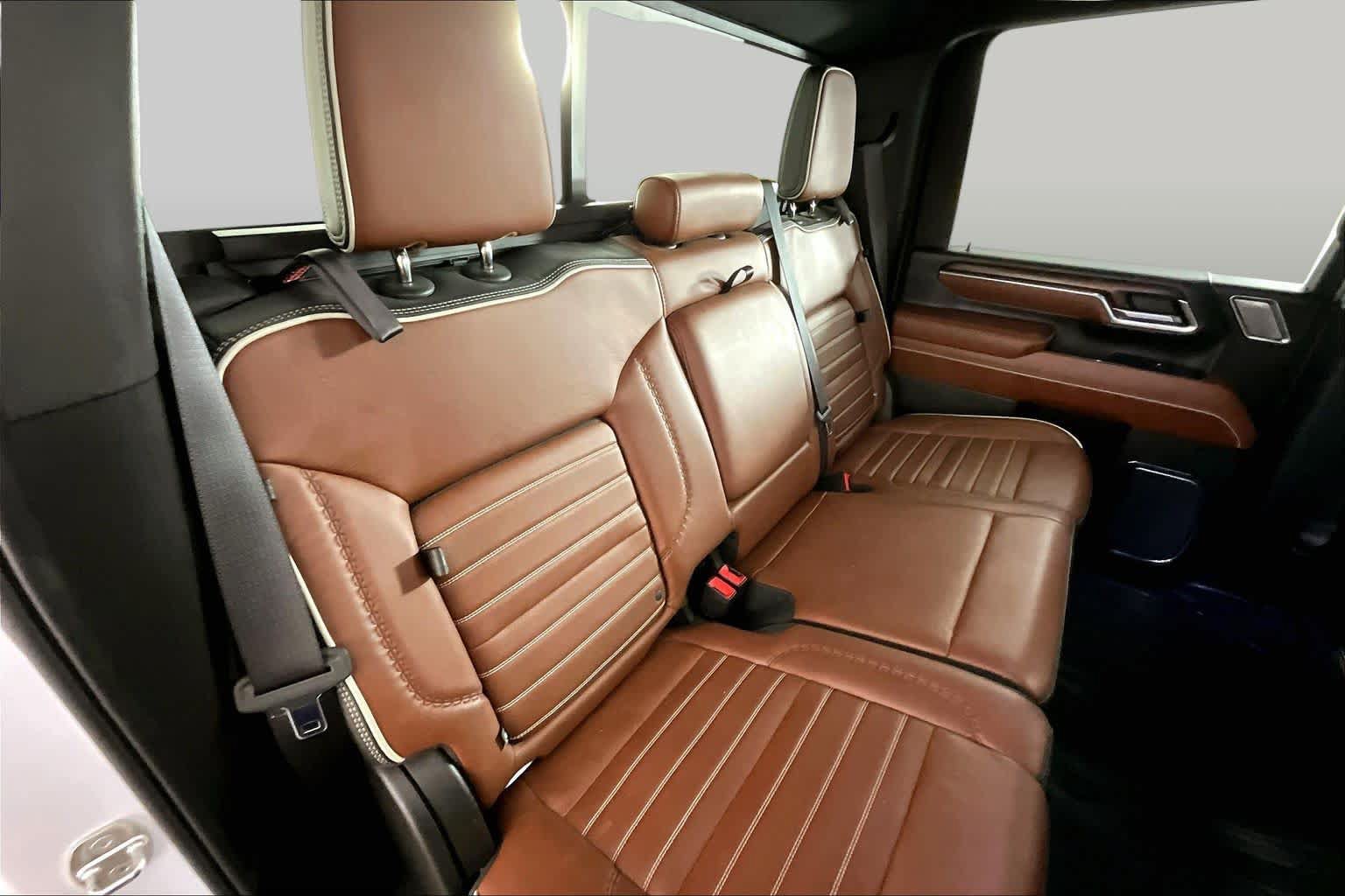 Certified 2024 GMC Sierra 3500 Denali Ultimate AWD/4WD image 20