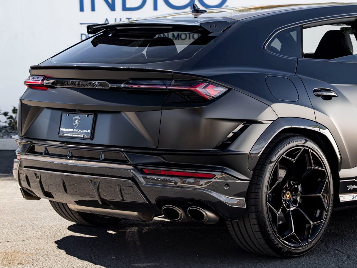 Used 2023 Lamborghini Urus Performante image 7