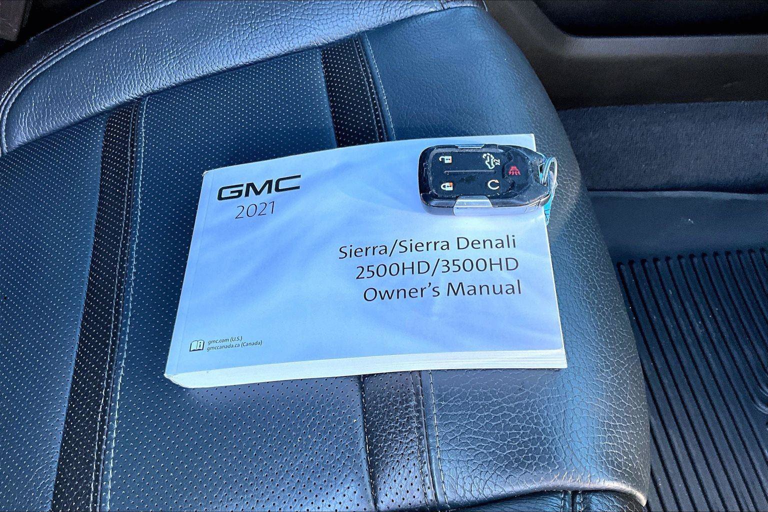 Used 2021 GMC Sierra 2500 Denali AWD/4WD image 11