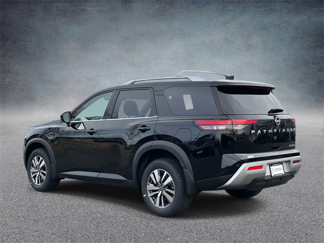 New 2025 Nissan Pathfinder SL image 4
