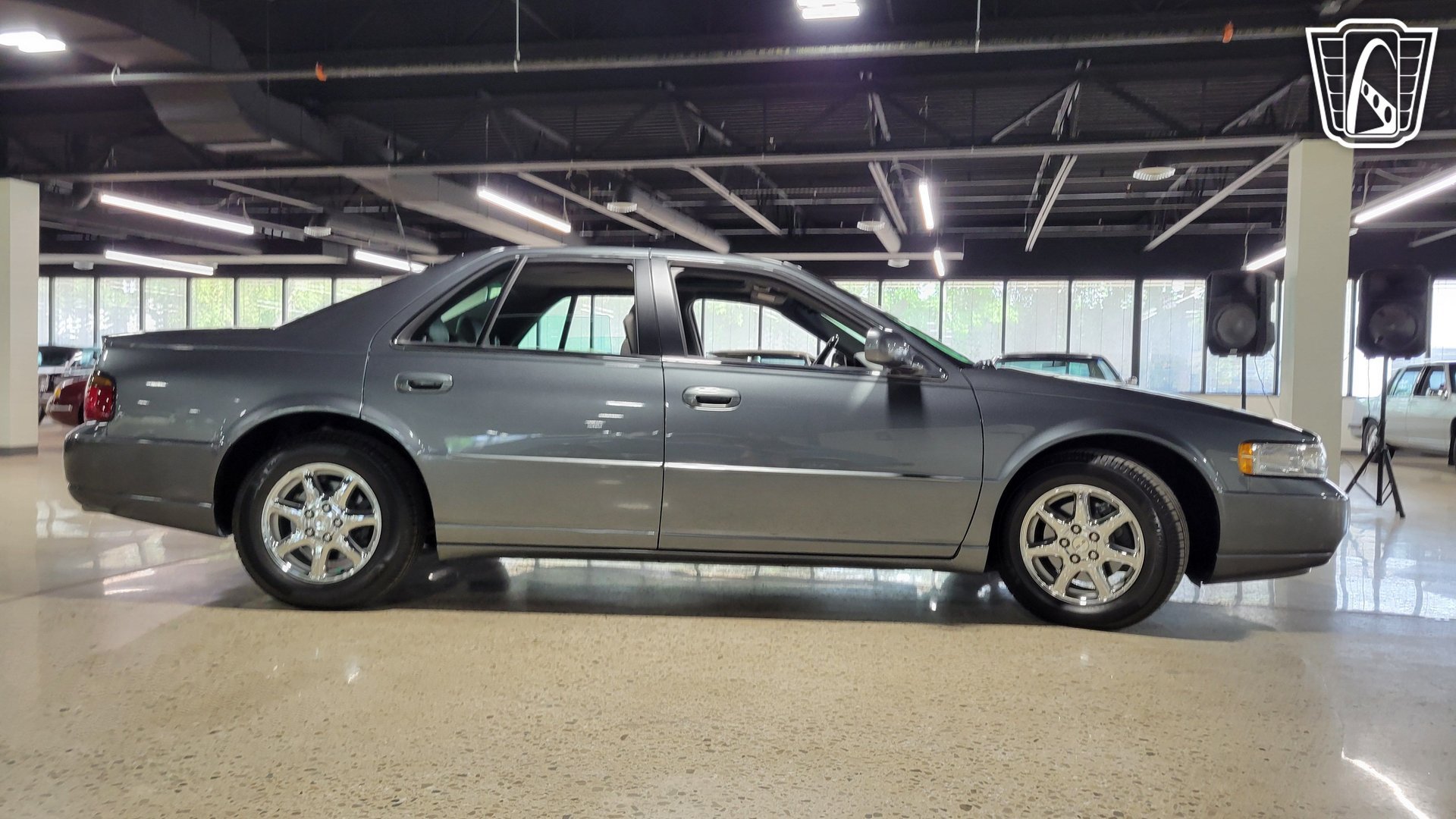 Used 2004 Cadillac Seville SLS w/ Preferred Equipment Group FWD image 36