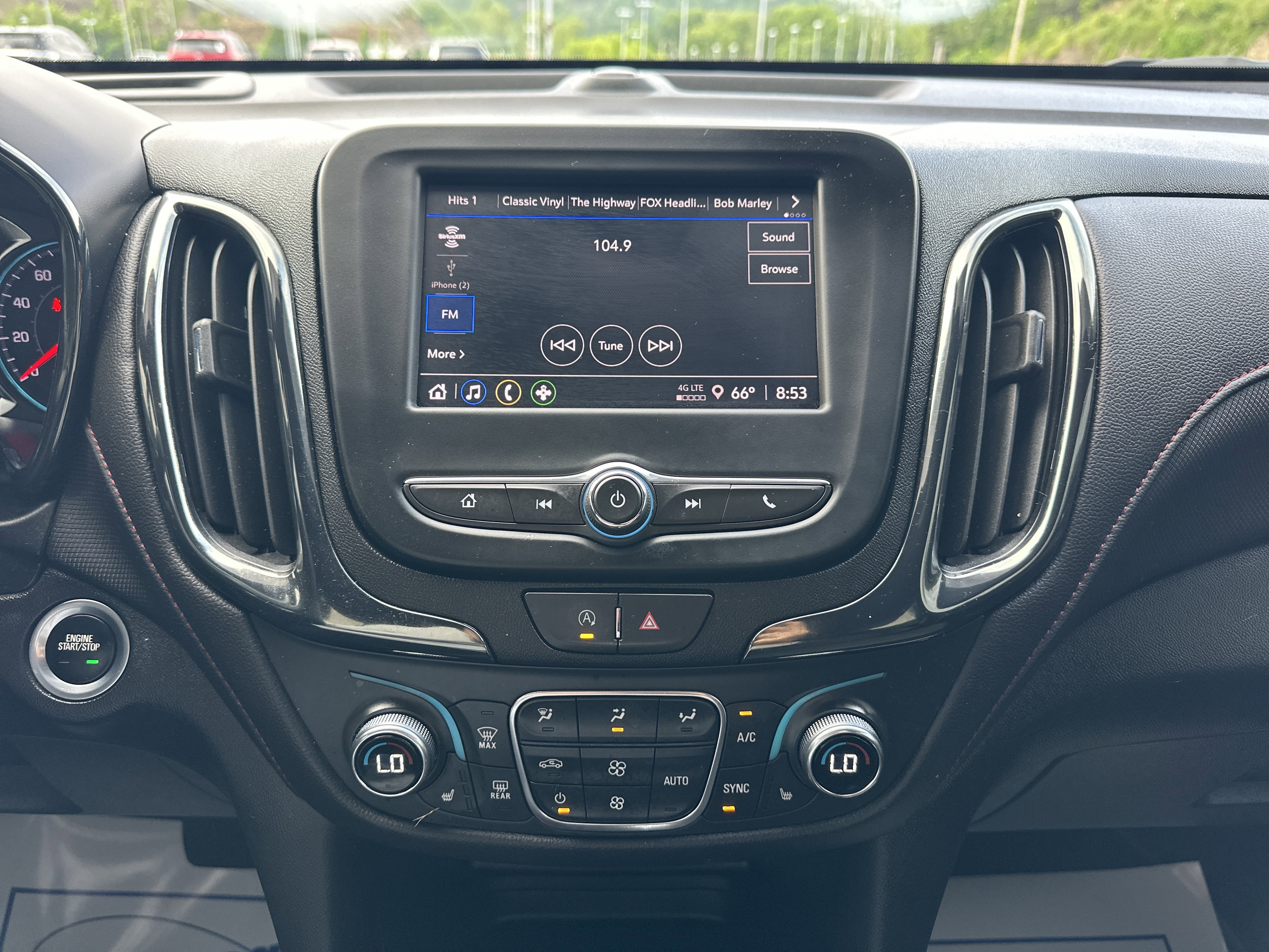 Used 2024 Chevrolet Equinox RS AWD/4WD image 11