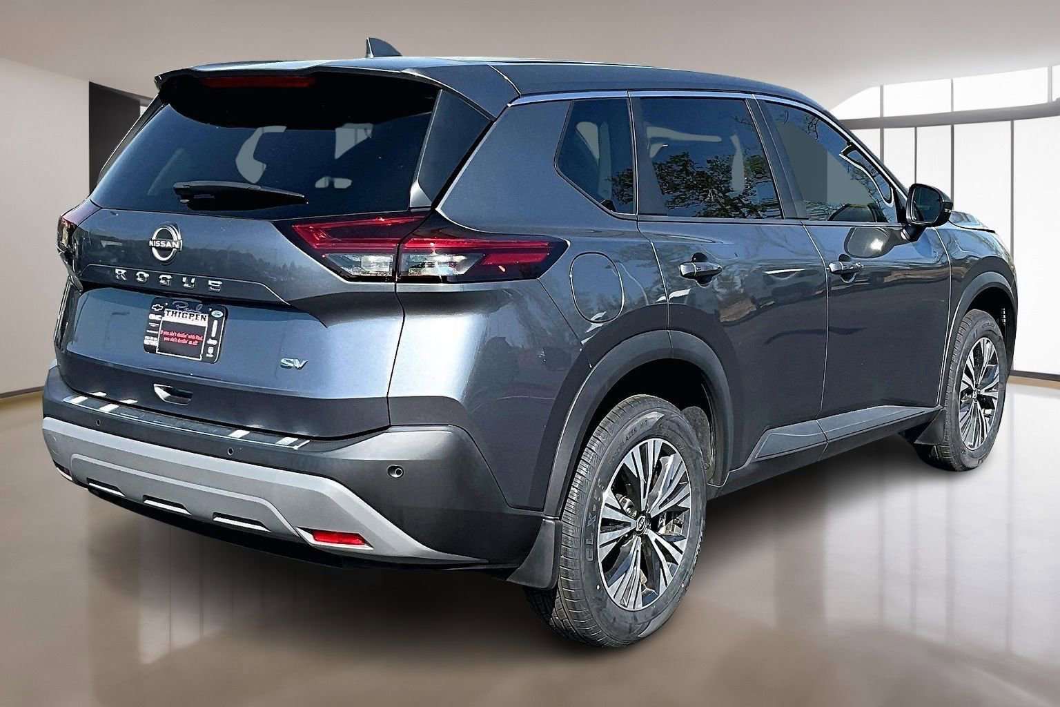 Used 2023 Nissan Rogue SV image 6