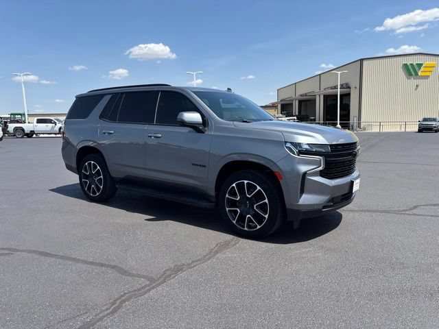 Used 2021 Chevrolet Tahoe RST w/ Luxury Package RWD image 3