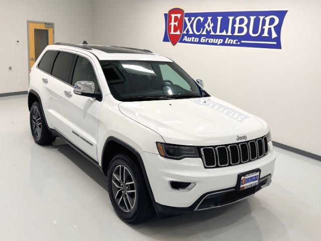 Used 2019 Jeep Grand Cherokee Limited w/ Luxury Group II image 2