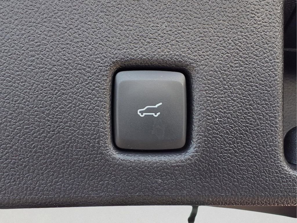 New 2026 Ford Escape ST-Line Select w/ Equipment Group 401A image 22