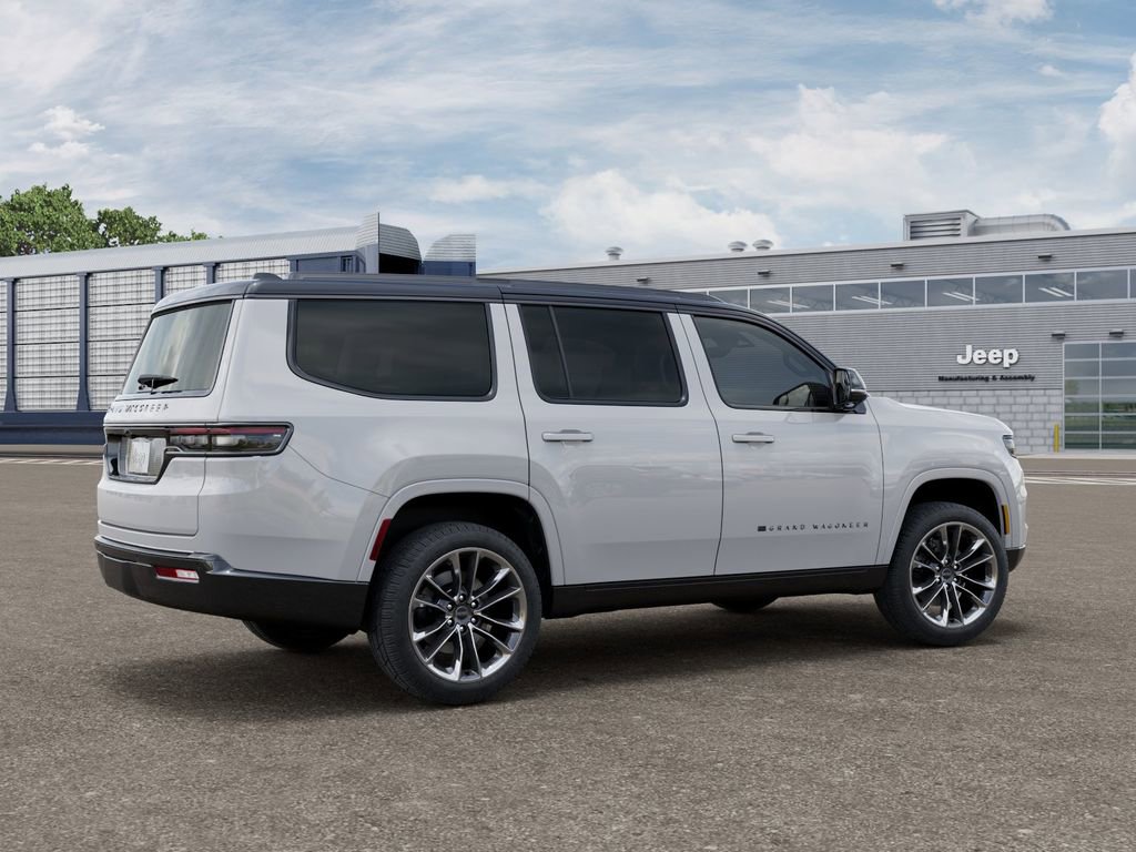 New 2025 Jeep Grand Wagoneer Series III w/ Rear Seat Video Group 1 image 4
