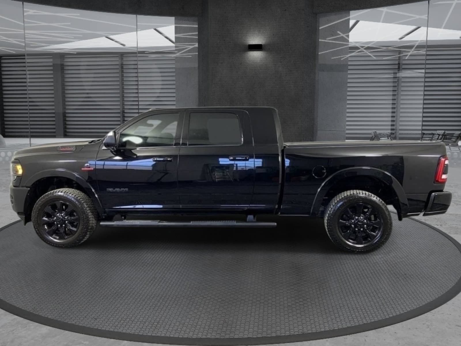 Used 2021 RAM 3500 Limited AWD/4WD image 8