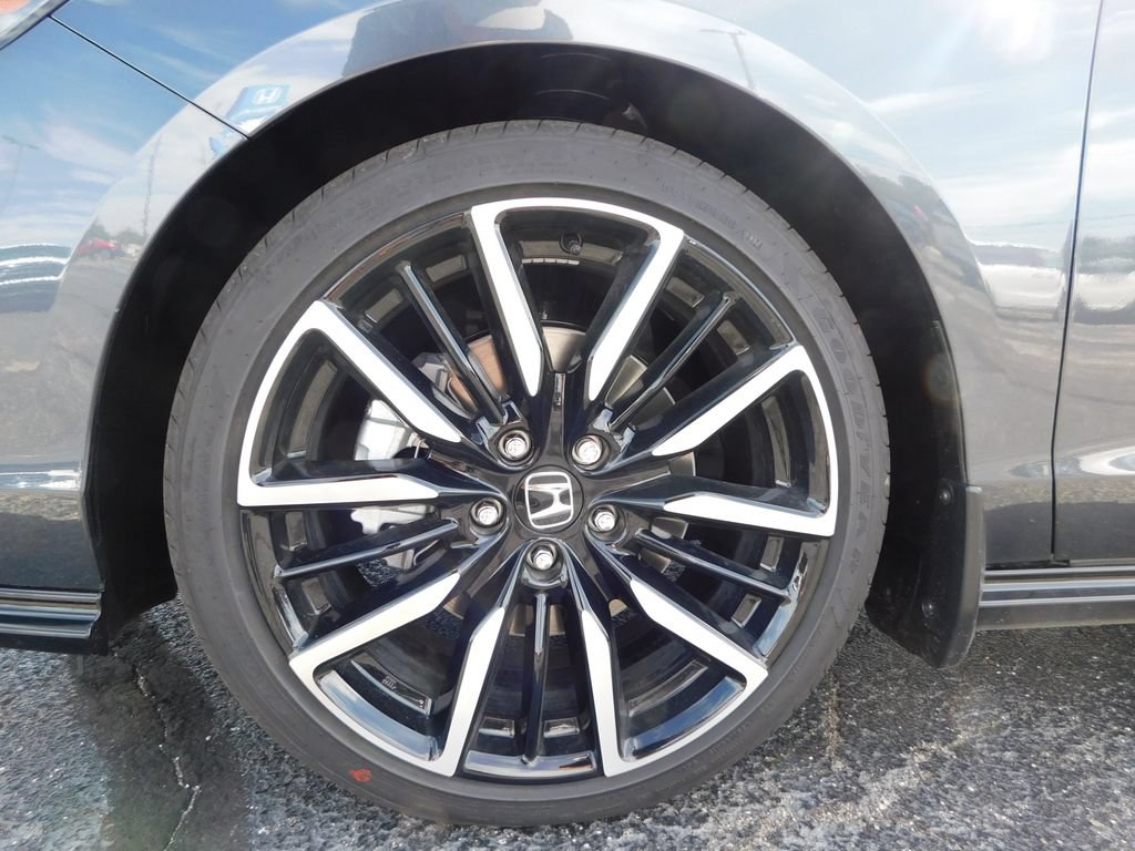 New 2026 Honda Accord Touring image 10