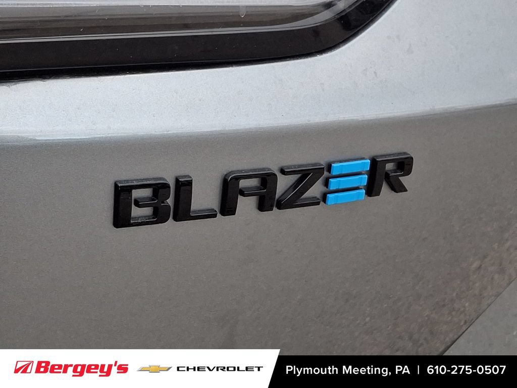 New 2026 Chevrolet Blazer EV SS AWD/4WD image 17