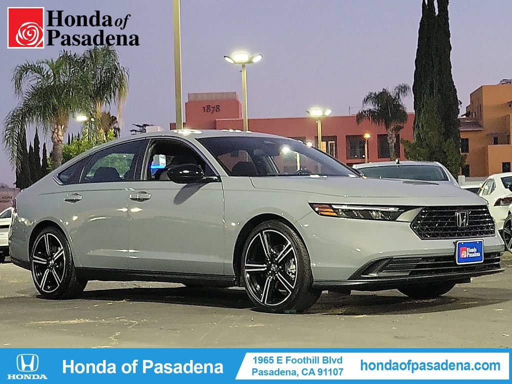 Certified 2025 Honda Accord Sport image 8
