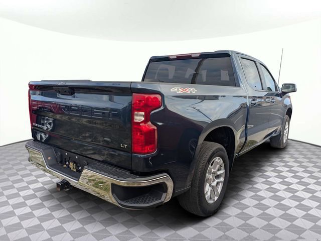 Used 2023 Chevrolet Silverado 1500 LT AWD/4WD image 2