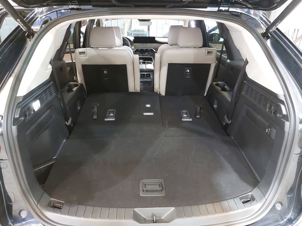 Used 2025 MAZDA CX-90 3.3 Turbo w/ Preferred Package image 13