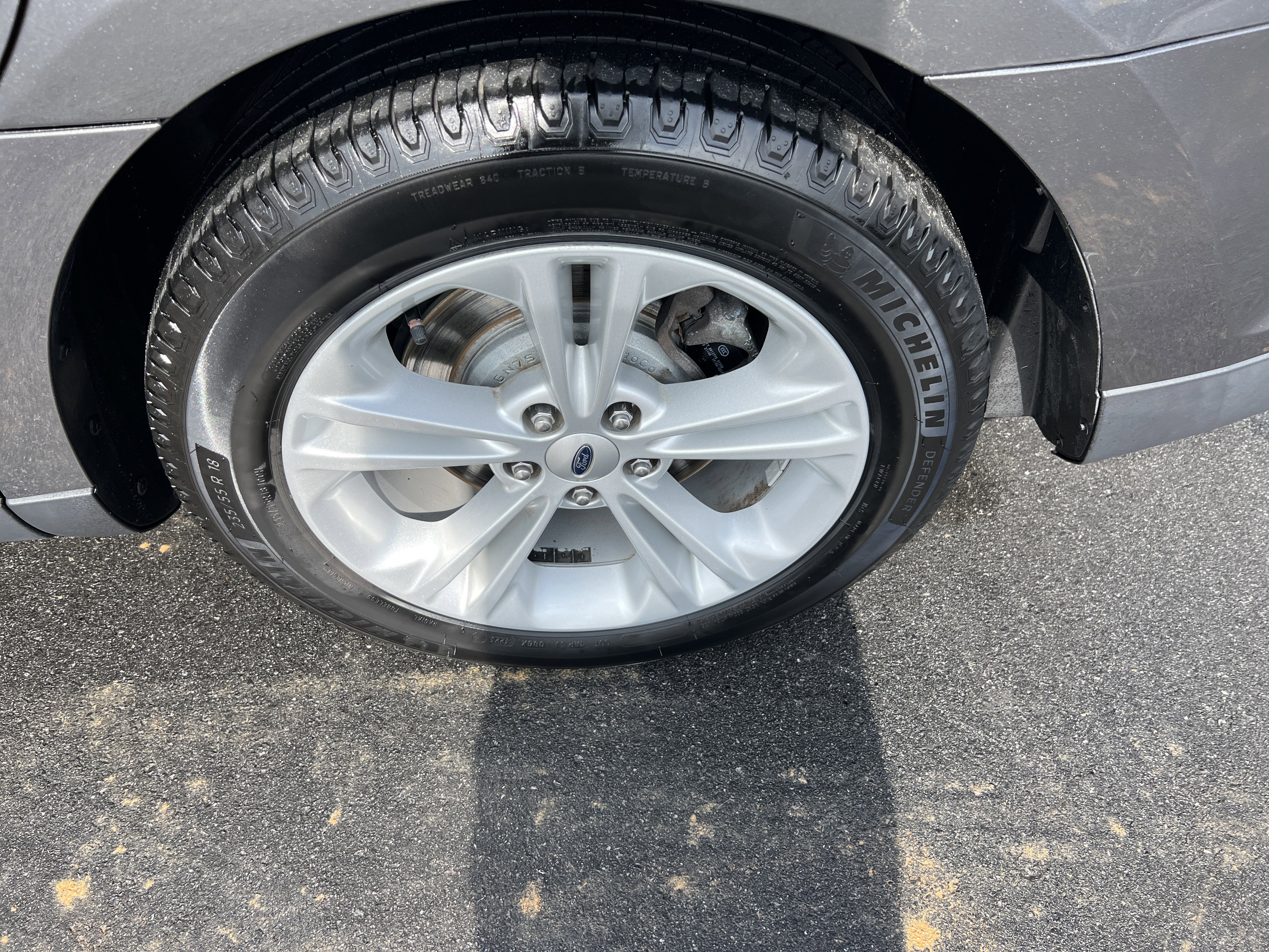 Used 2017 Ford Taurus SE FWD image 9