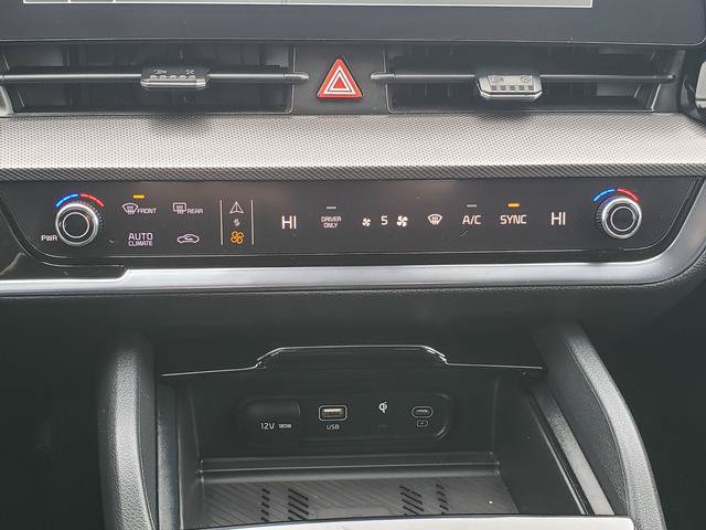 Certified 2024 Kia Sportage SX Prestige AWD/4WD image 26