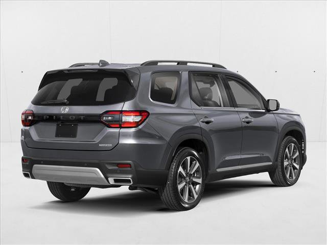 New 2025 Honda Pilot Touring image 2