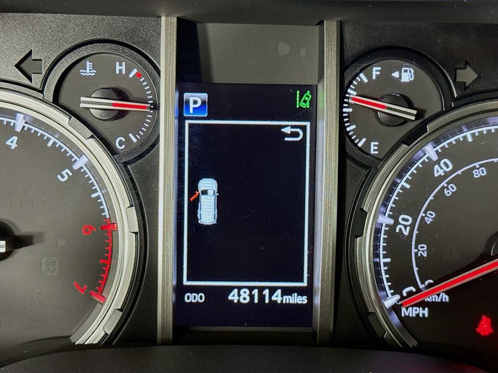 Used 2024 Toyota 4Runner TRD Off-Road Premium AWD/4WD image 18