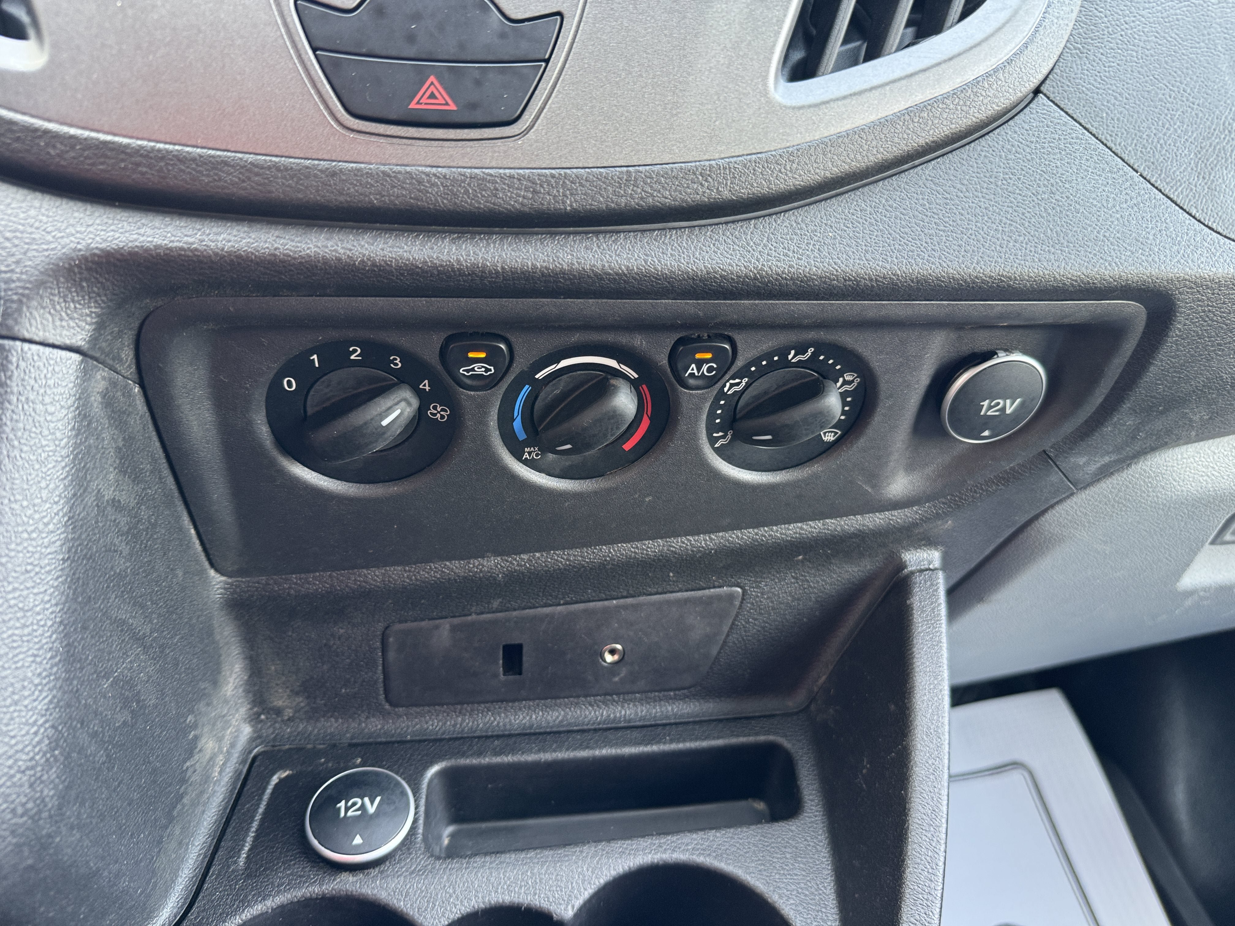 Used 2016 Ford Transit 350 XL RWD image 14