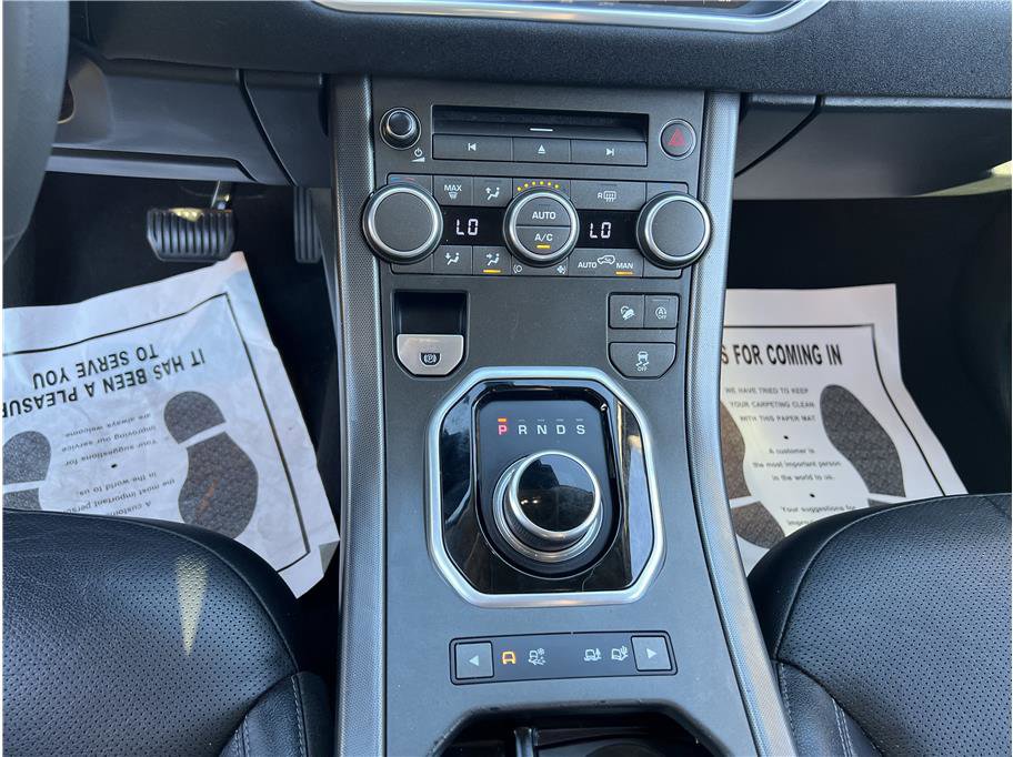 Used 2018 Land Rover Range Rover Evoque image 16