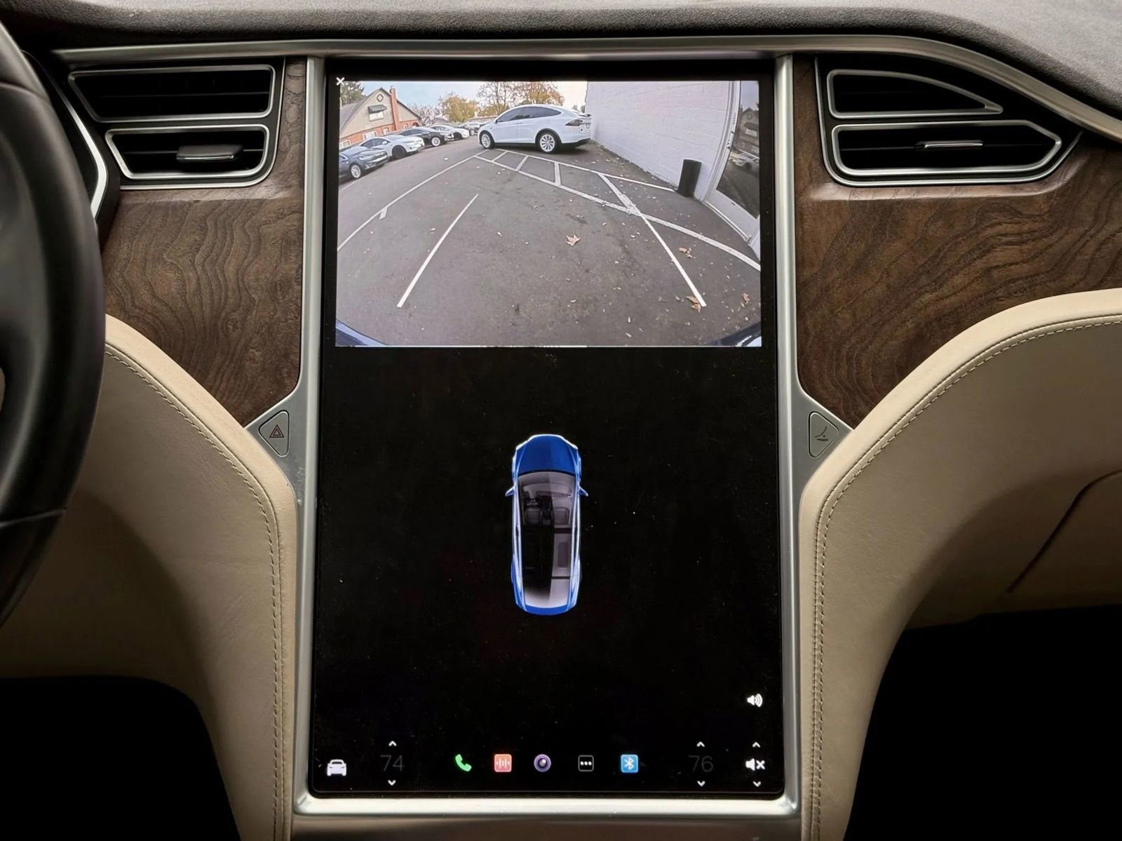 Used 2016 Tesla Model X 75D image 18