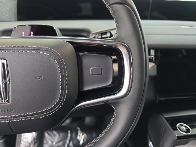New 2027 Lincoln Navigator Reserve w/ Jet Appearance Package AWD/4WD image 15