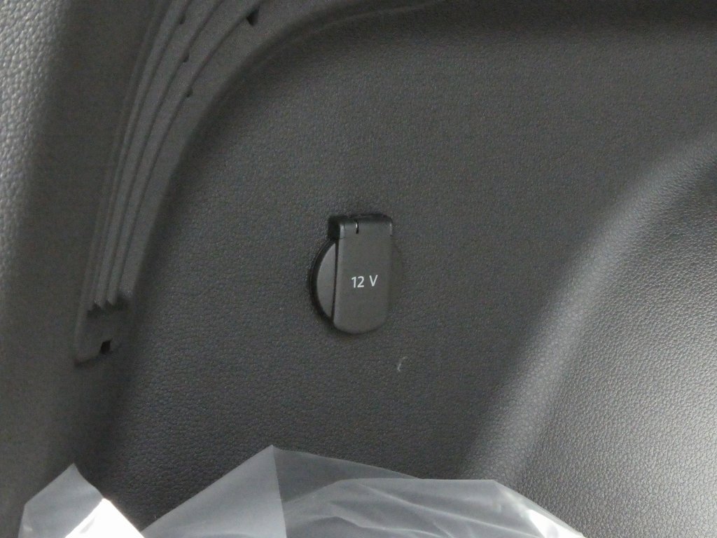 New 2025 Volkswagen Atlas Cross Sport SE image 25