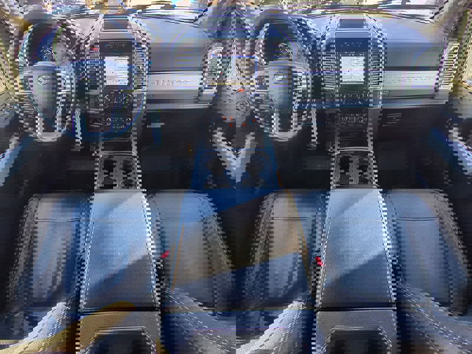 Used 2017 Ford F350 Lariat w/ Chrome Package image 15