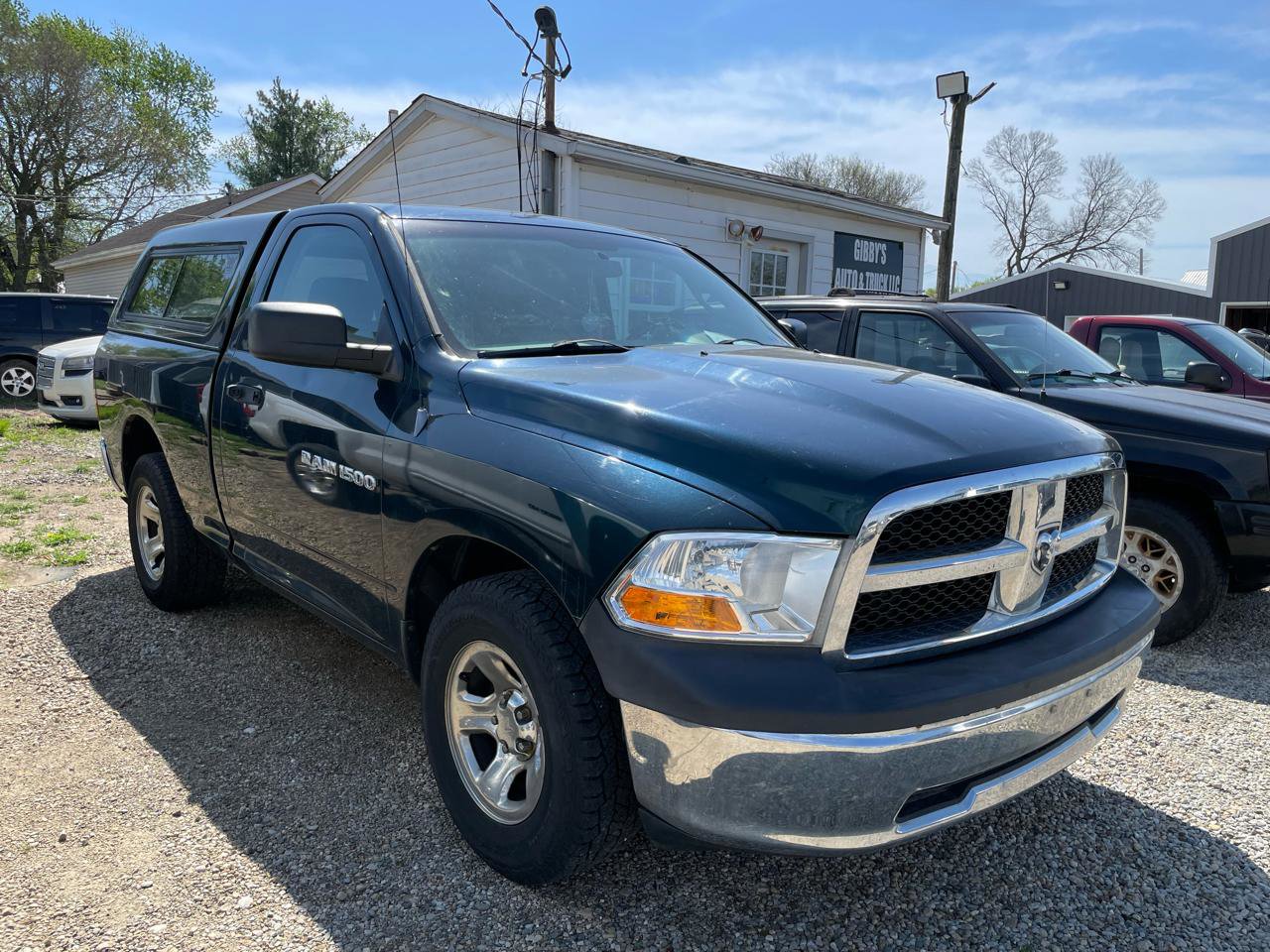 Used 2011 RAM 1500 ST w/ SXT Appearance Group RWD image 2