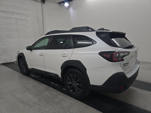 Used 2023 Subaru Outback Onyx Edition image 3