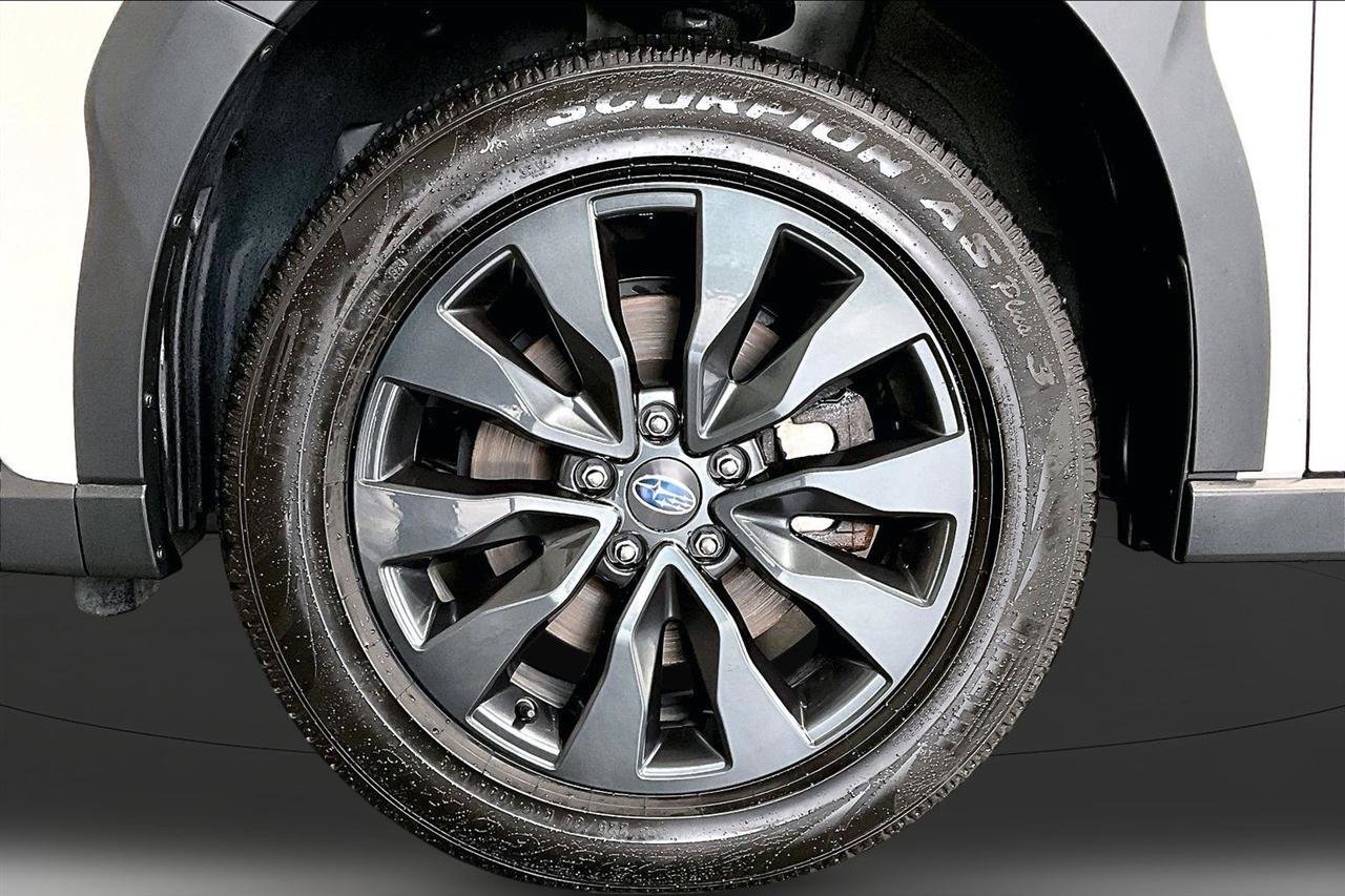Used 2024 Subaru Outback Onyx Edition AWD/4WD image 35