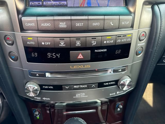 Used 2014 Lexus LX 570 4WD image 12