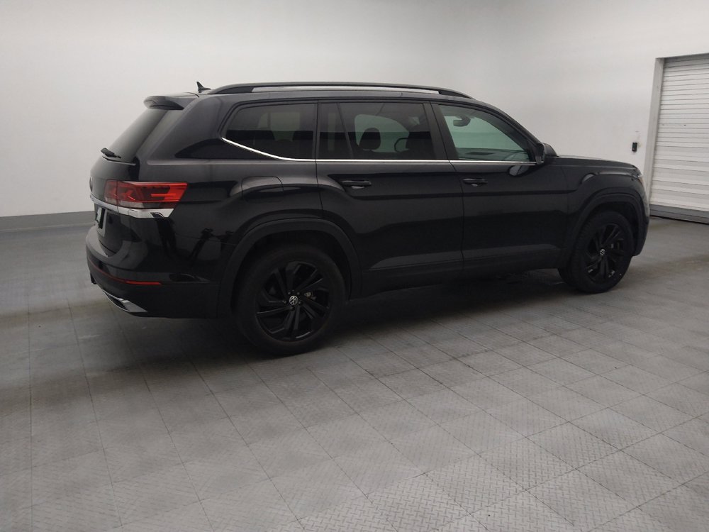 Used 2023 Volkswagen Atlas SE w/ Panoramic Sunroof Package FWD image 10