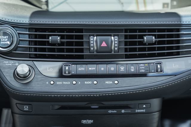 Used 2020 Lexus LS 500 F Sport AWD/4WD image 28