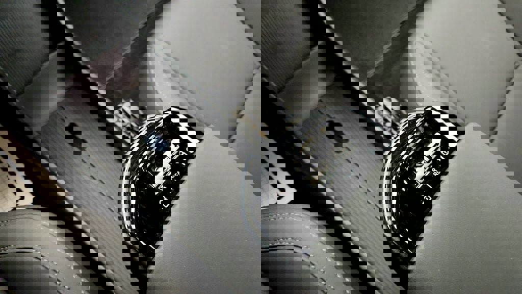 Used 2025 Volvo EX30 Ultra image 15