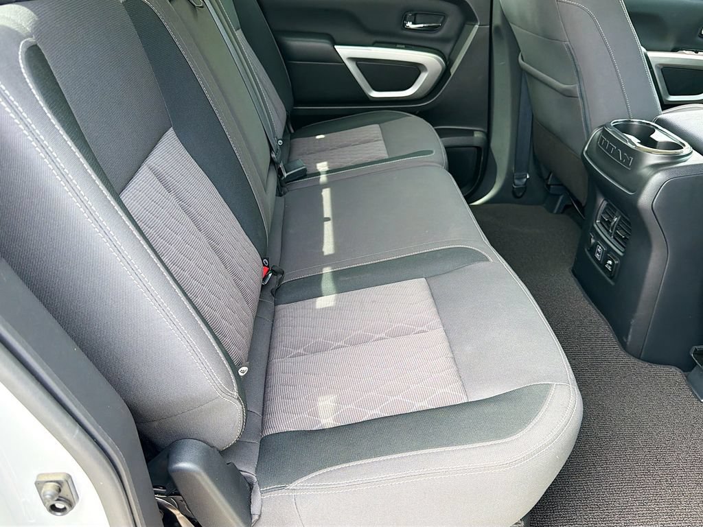 Certified 2024 Nissan Titan SV w/ SV Convenience Package RWD image 31
