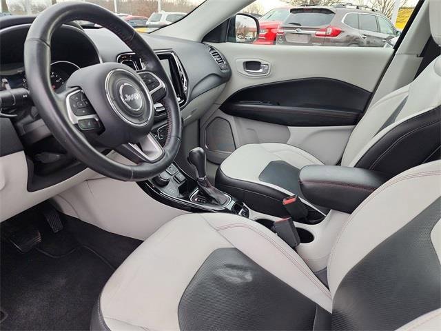 Used 2018 Jeep Compass Limited image 14