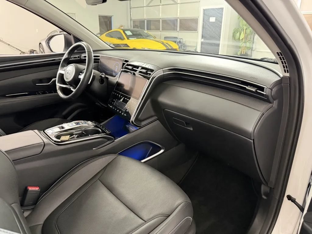 Used 2022 Hyundai Tucson Limited AWD/4WD image 42