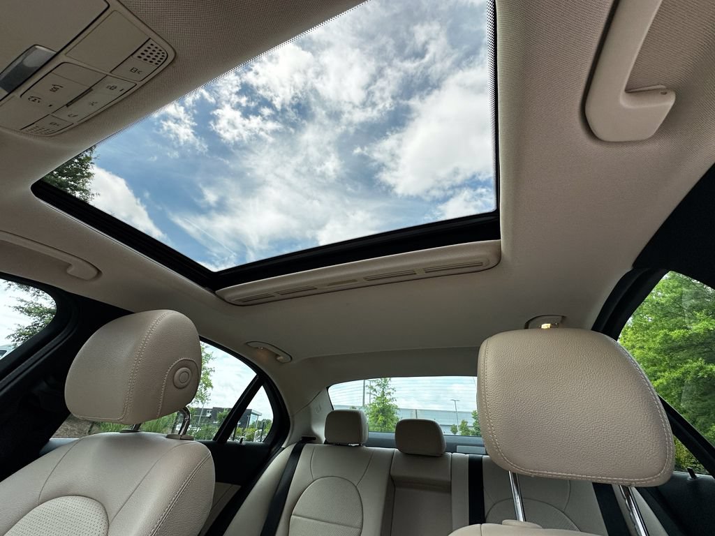 Certified 2021 Mercedes-Benz C 300 4MATIC Sedan image 34