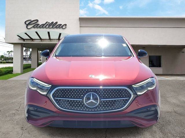 Used 2025 Mercedes-Benz E 350 4MATIC Sedan w/ Driver Assistance Package image 8