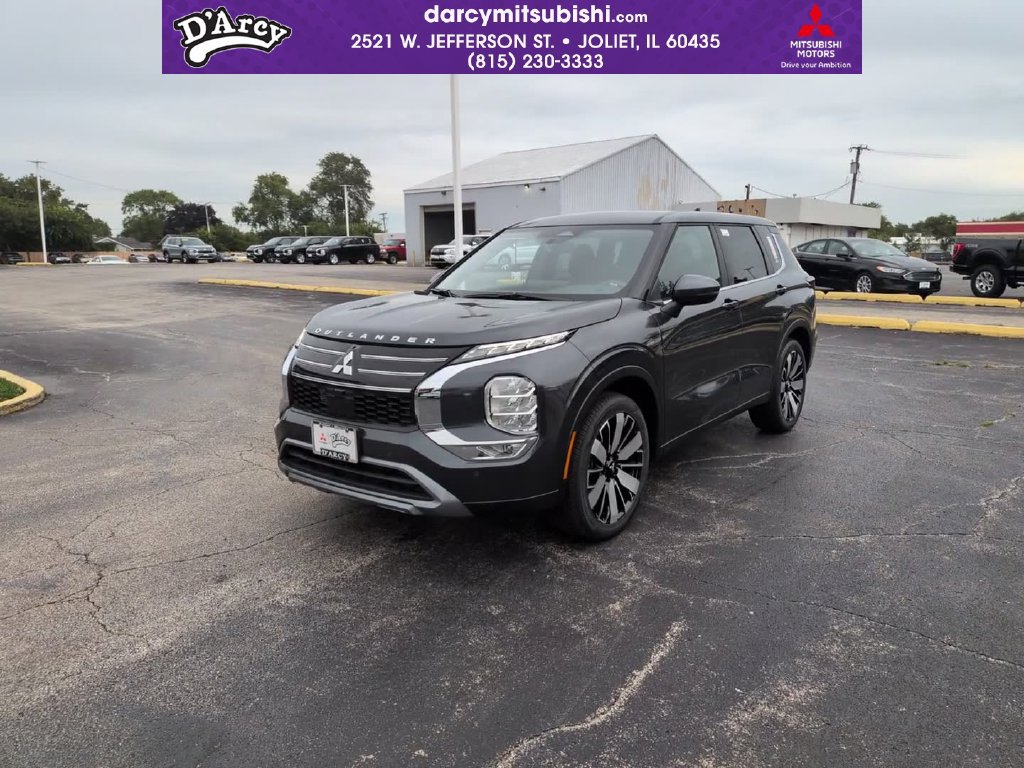 New 2026 Mitsubishi Outlander SE