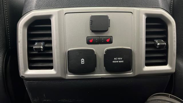 Used 2022 Ford F250 Lariat w/ Black Appearance Package image 22