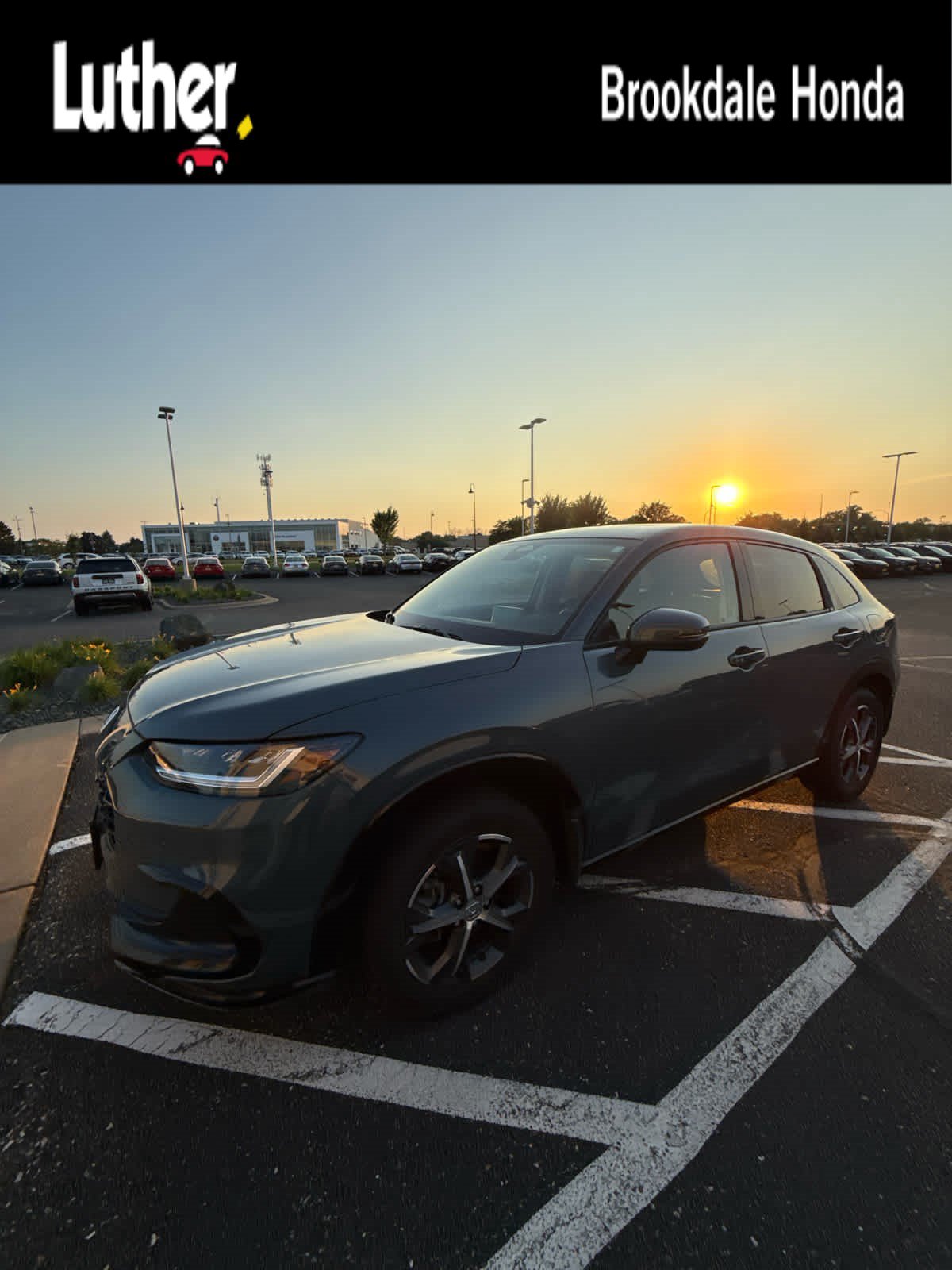 Used 2024 Honda HR-V EX-L image 1