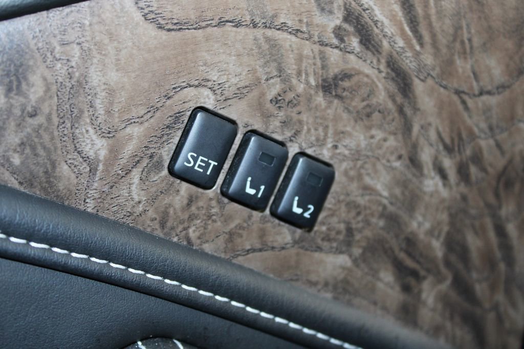 Used 2023 INFINITI QX80 Premium Select w/ Cargo Package image 44