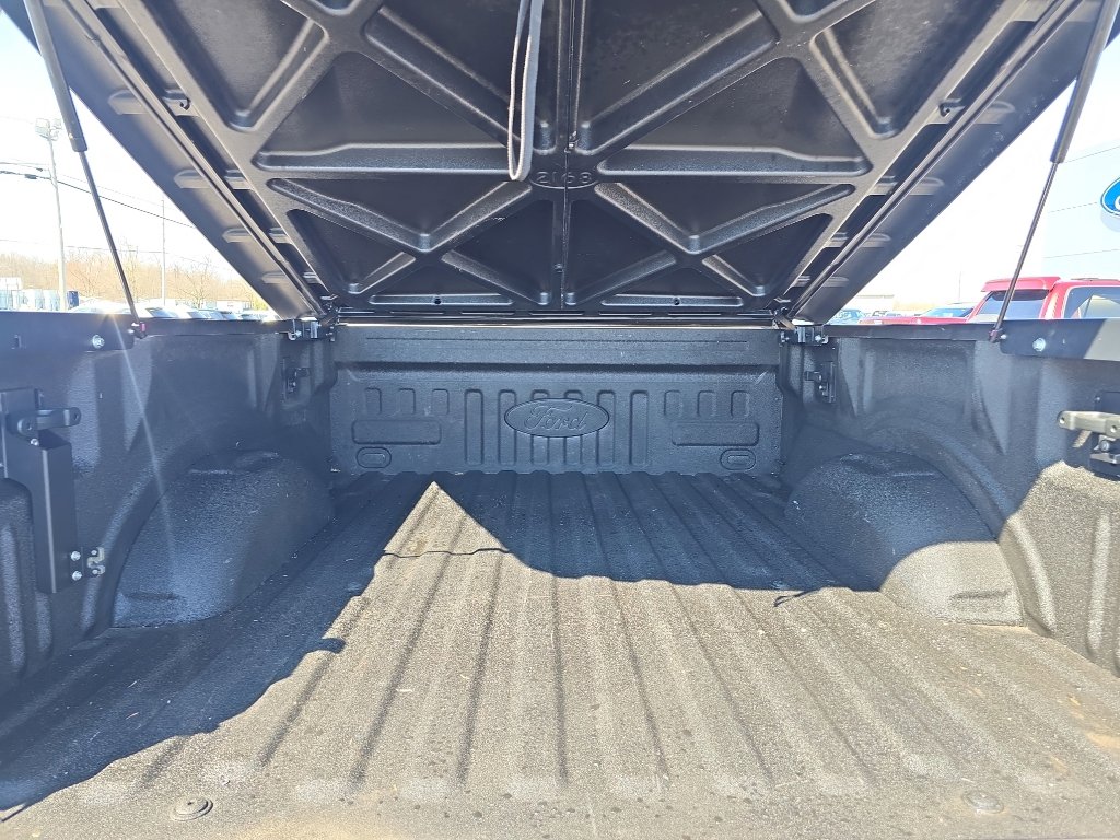 Used 2016 Ford F150 Lariat w/ Equipment Group 502A Luxury image 12